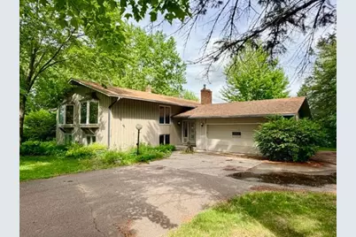 12521 Homestead Drive, Hugo, MN 55110 - Photo 10