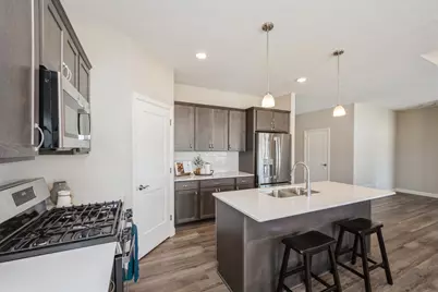 1423 Victory Lane NE, Isanti, MN 55040 - Photo 18