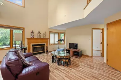 10695 53rd Avenue N, Plymouth, MN 55442 - Photo 8