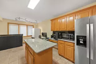 10695 53rd Ave N, Plymouth, MN 55442 - Photo 14