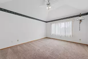 625 E 1st St, Waconia, MN 55387 - Photo 14