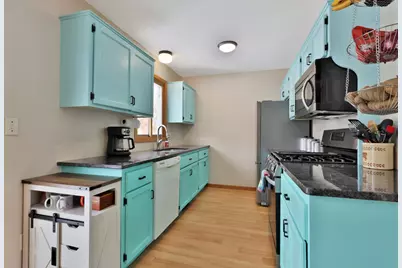 30125 Ridgewood Avenue, Shafer, MN 55074 - Photo 6