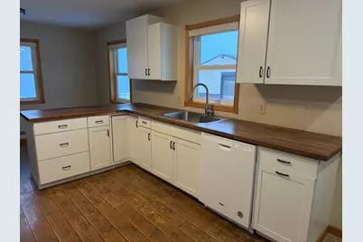 431 Highway Avenue S, Blooming Prairie, MN 55917 - Photo 8