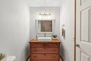 6814 York Pl N, Brooklyn Center, MN 55429 - Photo 14