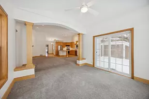 519 Holly Ln N, Oakdale, MN 55128 - Photo 12