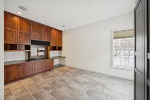 519 Holly Ln N, Oakdale, MN 55128 - Photo 10