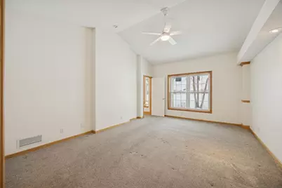 519 Holly Lane N, Oakdale, MN 55128 - Photo 14