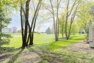 519 Holly Ln N, Oakdale, MN 55128 - Photo 28