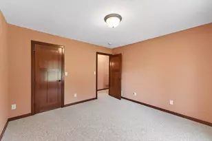 7 Hawthorne Ct, North Oaks, MN 55127 - Photo 36