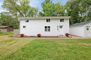 6690 Nez Perce Dr, Chanhassen, MN 55317 - Photo 1