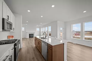 1520 Philipp Way, Shakopee, MN 55379 - Photo 4