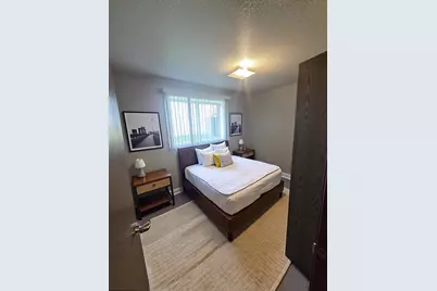 1918 Greenwood Street E, Thief River Falls, MN 56701 - Photo 10