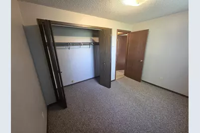 1918 Greenwood Street E, Thief River Falls, MN 56701 - Photo 12