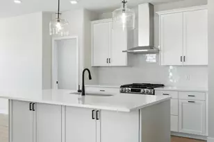 20250 Keystone Ave, Lakeville, MN 55044 - Photo 6