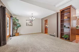 2420 Mounds Ave, New Brighton, MN 55112 - Photo 8