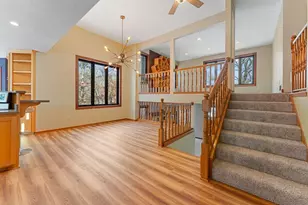 6418 25th St N, Oakdale, MN 55128 - Photo 10