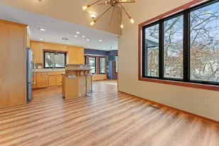 6418 25th St N, Oakdale, MN 55128 - Photo 12