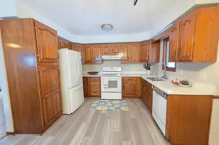 6801 Toledo Ave N, Brooklyn Center, MN 55429 - Photo 4