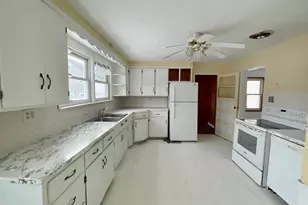 528 10th St S, Virginia, MN 55792 - Photo 16