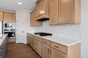 18624 Icebox Ln, Lakeville, MN 55044 - Photo 10