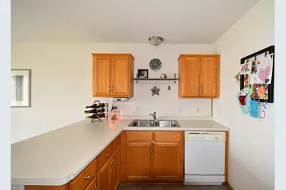 1024 Amanda Court SW, Pine Island, MN 55963 - Photo 12