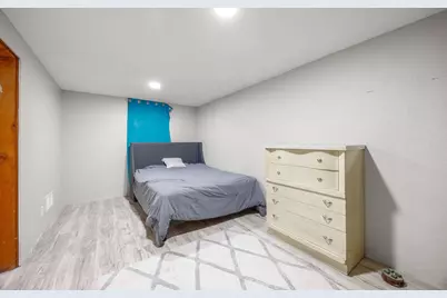 9012 14th Avenue S, Bloomington, MN 55425 - Photo 24