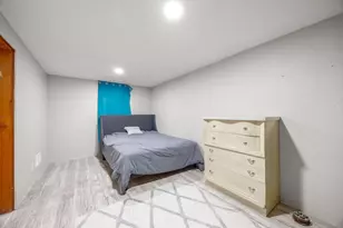 9012 14th Ave S, Bloomington, MN 55425 - Photo 24