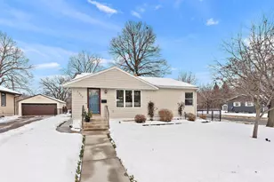 1947 Field Ave, Saint Paul, MN 55116 - Photo 32