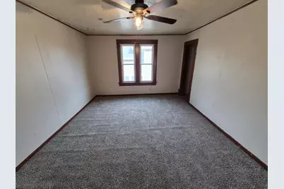 717 Minnesota Avenue, Albert Lea, MN 56007 - Photo 14