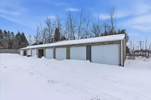 325 Summit Ave W, Blackduck, MN 56630 - Photo 6