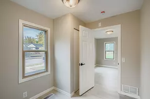 4643 Emerson Ave Ave N, Minneapolis, MN 55412 - Photo 10