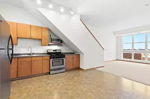 2650 University Ave W, Saint Paul, MN 55114 - Photo 10