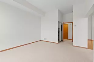 2650 University Ave W, Saint Paul, MN 55114 - Photo 30