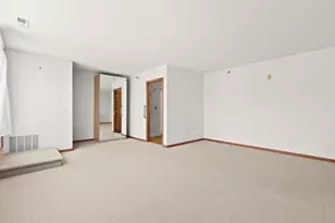 2650 University Ave W, Saint Paul, MN 55114 - Photo 34