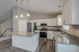 334 Cypress St, Somerset, WI 54025 - Photo 10