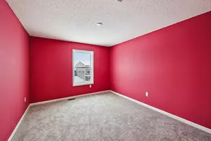 1442 Pebble Beach Dr, Woodbury, MN 55129 - Photo 44