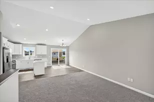 1012 Brandenburg Circle, Waverly, MN 55390 - Photo 4