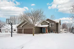 29614 Nathan Ave, Lindstrom, MN 55045 - Photo 2