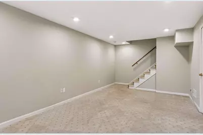 218 11th Avenue N, Hopkins, MN 55343 - Photo 32