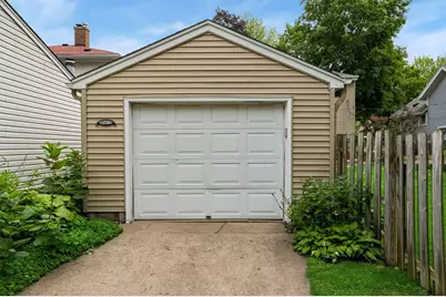 218 11th Avenue N, Hopkins, MN 55343 - Photo 38