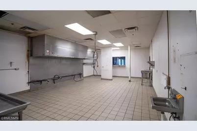 1609 Broadway Avenue N #1627, Rochester, MN 55906 - Photo 6