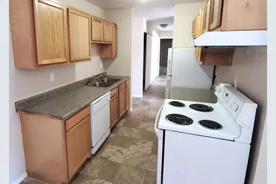 808 E Evergreen Avenue #103, Olivia, MN 56277 - Photo 2