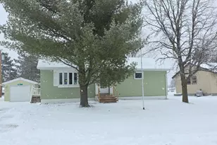 18 Daisy Ln, Babbitt, MN 55706 - Photo 2