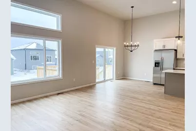 6722 Meadow View Drive S, Fargo, ND 58104 - Photo 6