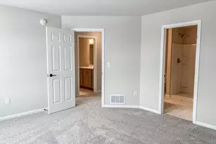 6722 Meadow View Dr S, Fargo, ND 58104 - Photo 20