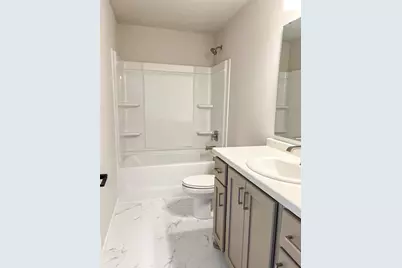 6722 Meadow View Drive S, Fargo, ND 58104 - Photo 24
