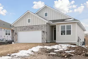 20263 Keystone Ave, Lakeville, MN 55044 - Photo 2