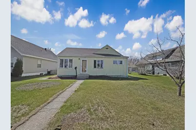 939 Duluth Avenue N, Thief River Falls, MN 56701 - Photo 2