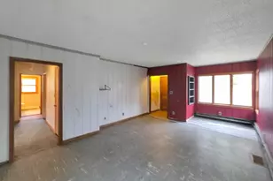 939 Duluth Ave N, Thief River Falls, MN 56701 - Photo 10