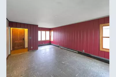 939 Duluth Avenue N, Thief River Falls, MN 56701 - Photo 10